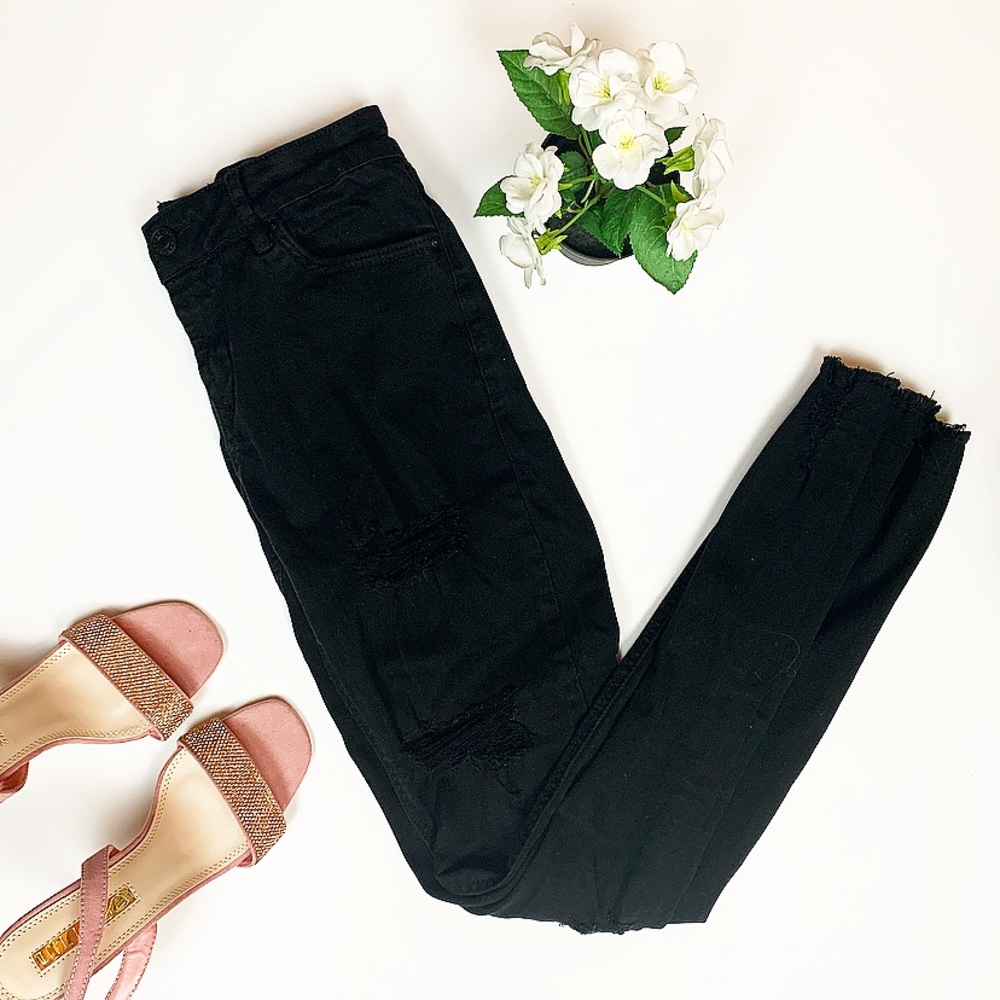Black Ripped Jeans